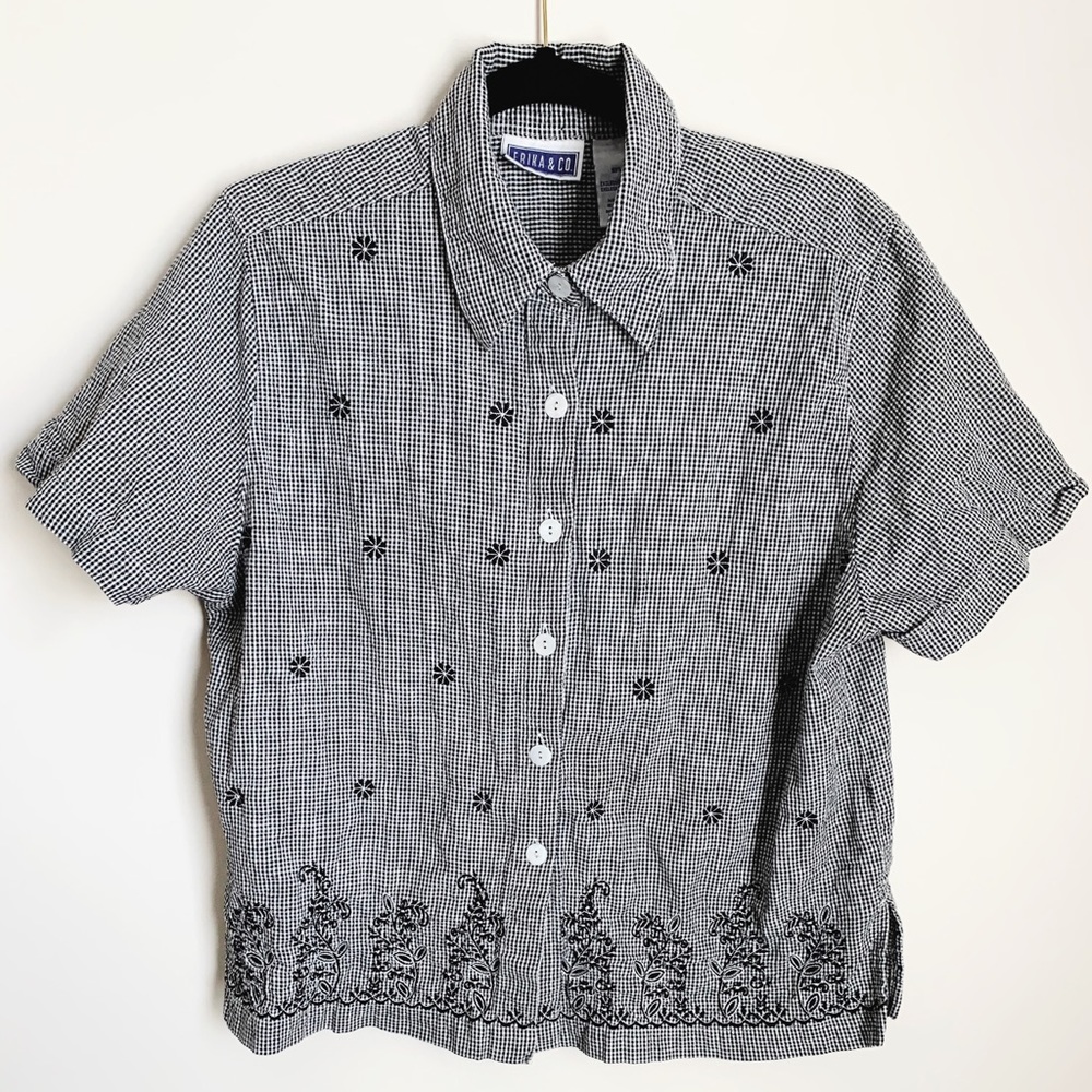 ERIKA & Co Vintage Black & White Floral Top